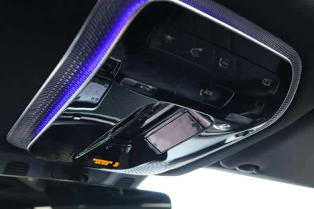 Mercedes-Benz EQS (2022) thumbnail 43