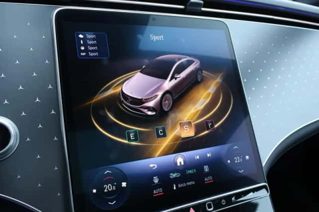 Mercedes-Benz EQS (2022) thumbnail 44