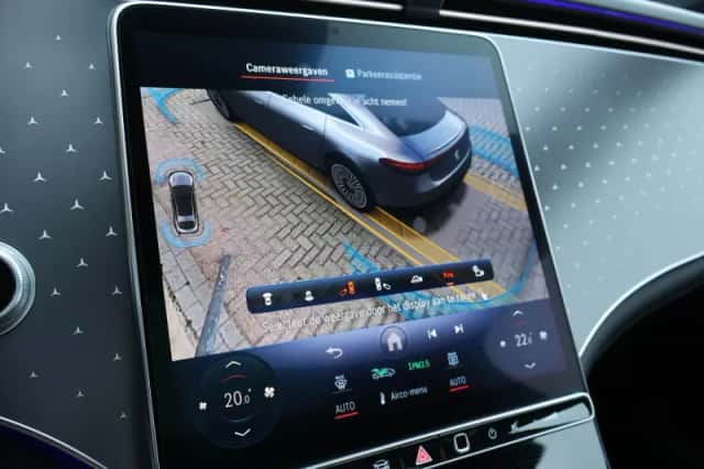 Mercedes-Benz EQS (2022) thumbnail 49