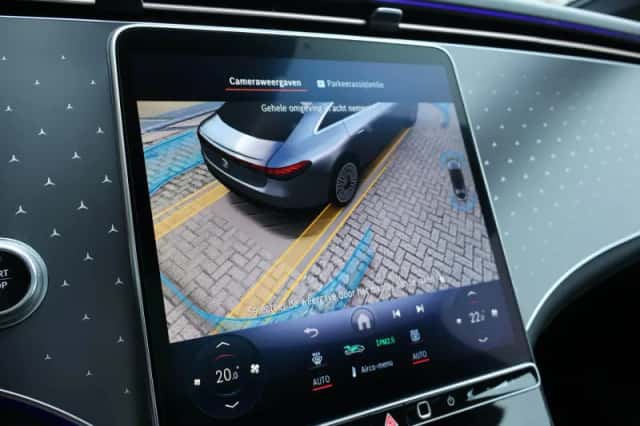 Mercedes-Benz EQS (2022) thumbnail 50
