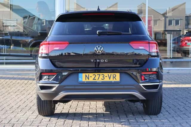 Volkswagen T-Roc (2021) thumbnail 11