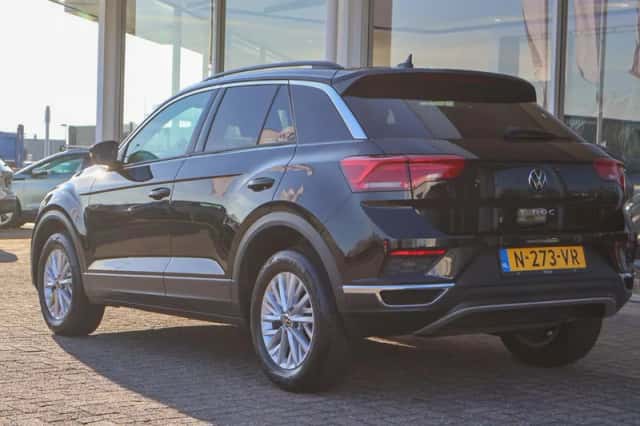 Volkswagen T-Roc (2021) thumbnail 12