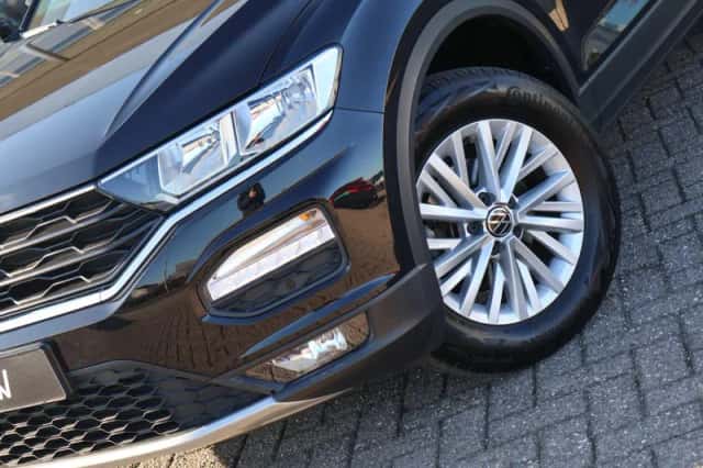 Volkswagen T-Roc (2021) thumbnail 14
