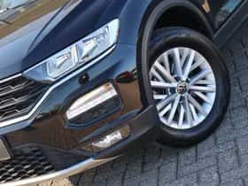 Volkswagen T-Roc (2021) thumbnail 14