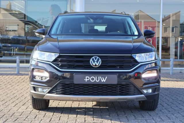 Volkswagen T-Roc (2021) thumbnail 8