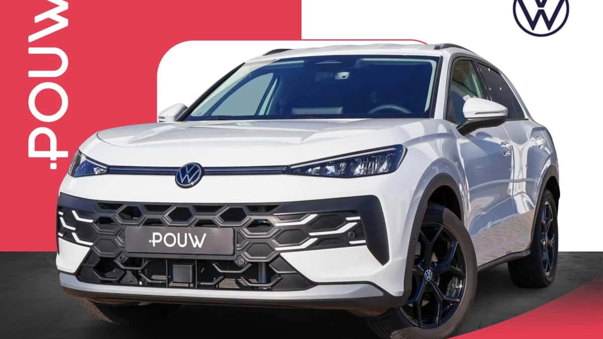 Volkswagen T-Roc (2025) — foto 1
