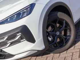 Volkswagen T-Roc (2025) thumbnail 13