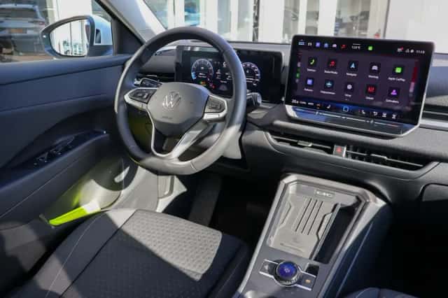 Volkswagen T-Roc (2025) thumbnail 31