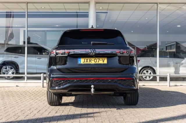 Volkswagen Tiguan (2025) thumbnail 11