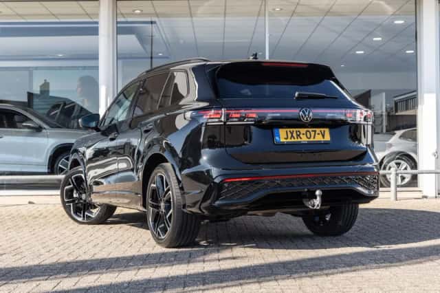 Volkswagen Tiguan (2025) thumbnail 13