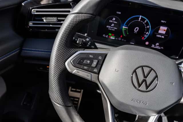 Volkswagen Tiguan (2025) thumbnail 31