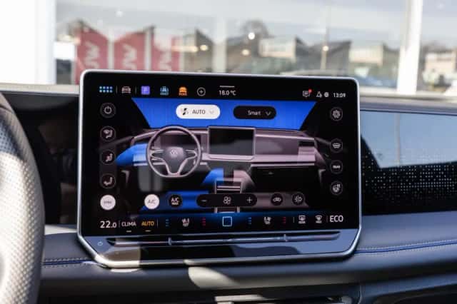 Volkswagen Tiguan (2025) thumbnail 48