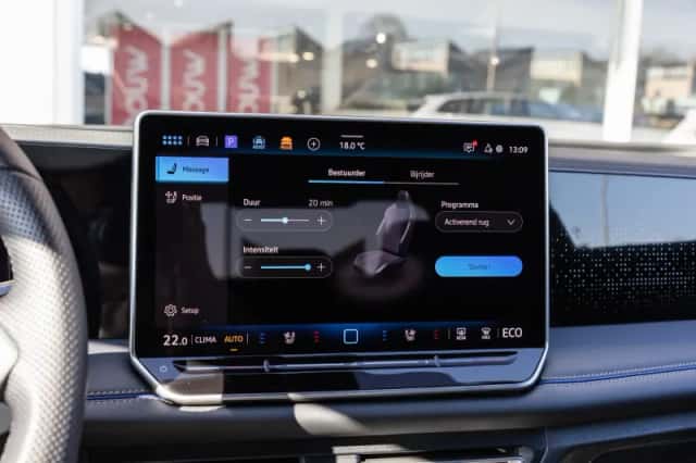 Volkswagen Tiguan (2025) thumbnail 50