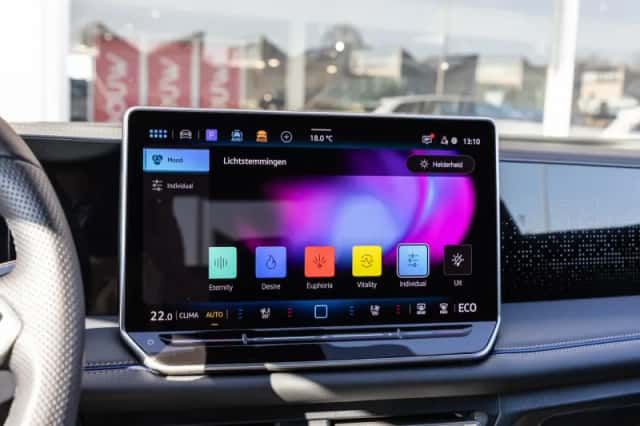 Volkswagen Tiguan (2025) thumbnail 51