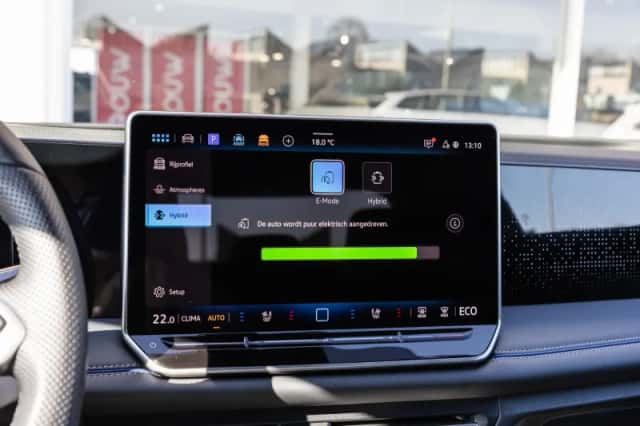 Volkswagen Tiguan (2025) thumbnail 52