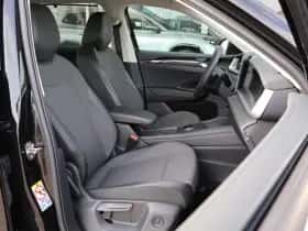 Volkswagen Tayron (2025) thumbnail 4