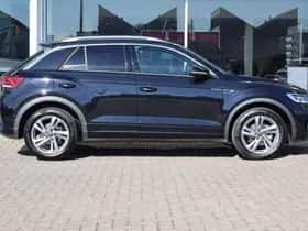 Volkswagen T-Roc (2025) thumbnail 3