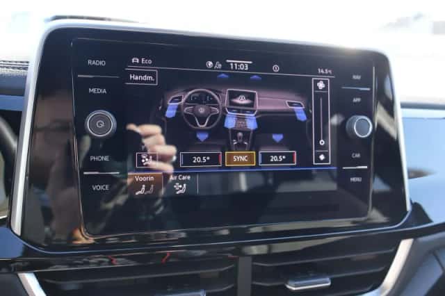 Volkswagen T-Roc (2025) thumbnail 32