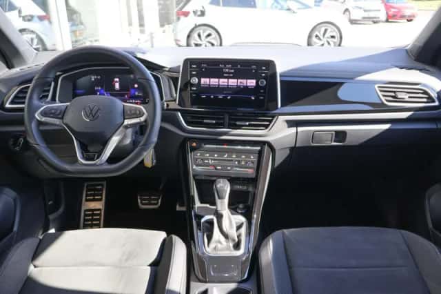Volkswagen T-Roc (2025) thumbnail 5