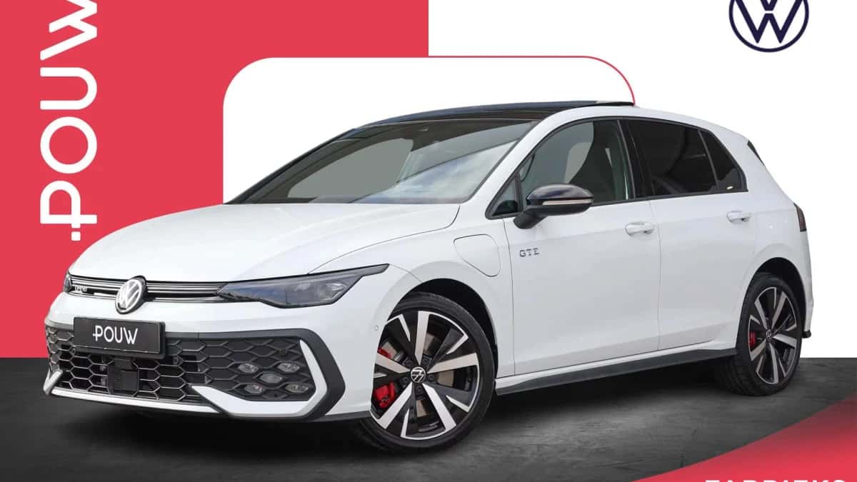 Volkswagen Golf (2025) — foto 1