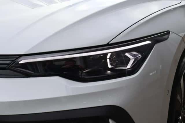 Volkswagen Golf (2025) thumbnail 9
