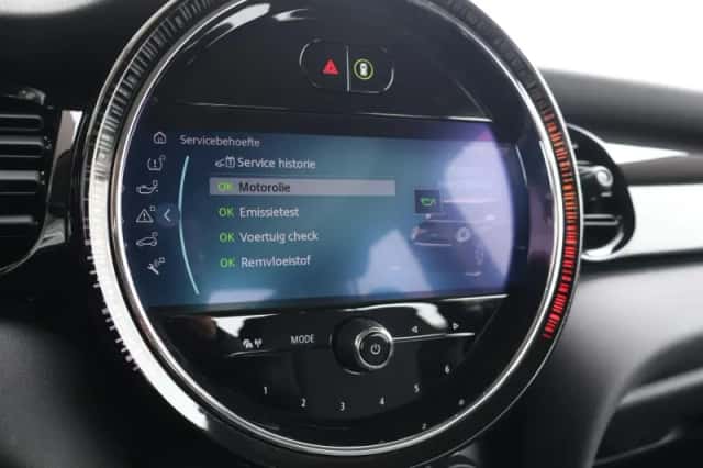 MINI Mini (2023) thumbnail 25