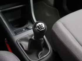 Volkswagen Up! (2021) thumbnail 20