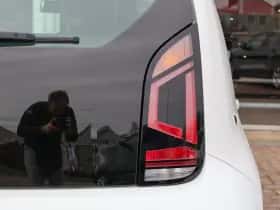 Volkswagen Up! (2021) thumbnail 25