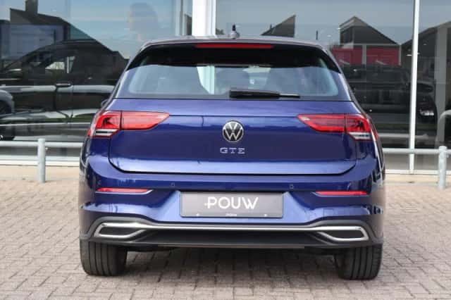 Volkswagen Golf (2022) thumbnail 11