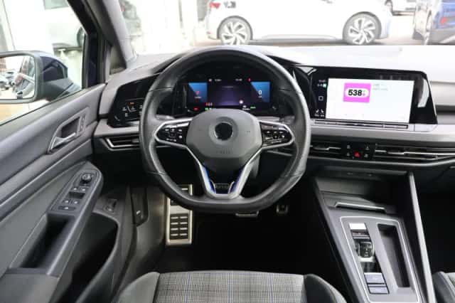 Volkswagen Golf (2022) thumbnail 19