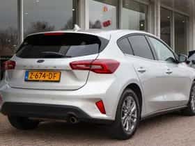 Ford Focus (2024) thumbnail 2