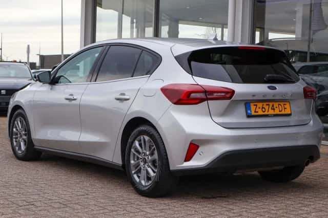 Ford Focus (2024) thumbnail 11
