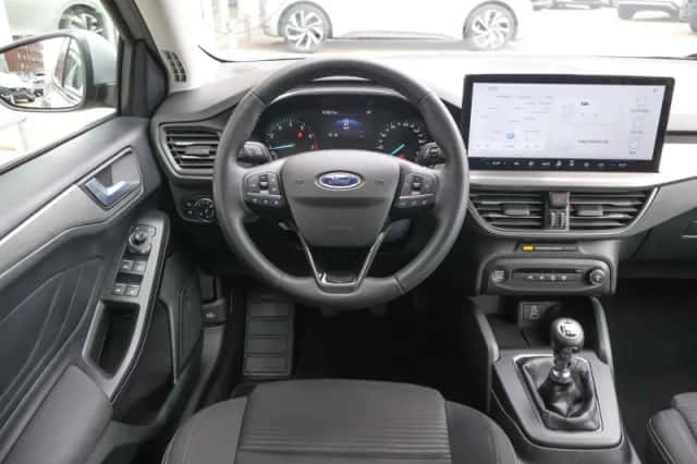 Ford Focus (2024) thumbnail 18