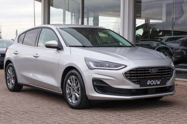 Ford Focus (2024) thumbnail 9