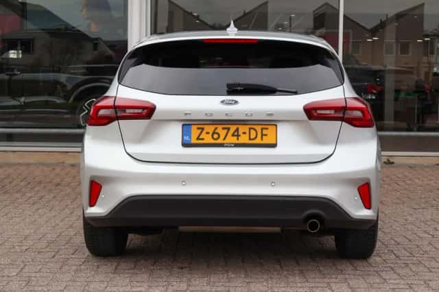 Ford Focus (2024) thumbnail 10