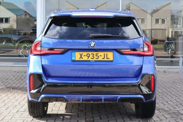 BMW X1 (2022) thumbnail 11