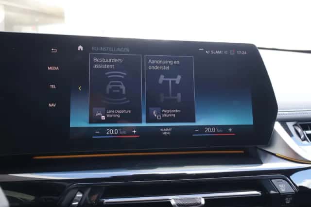BMW X1 (2022) thumbnail 33