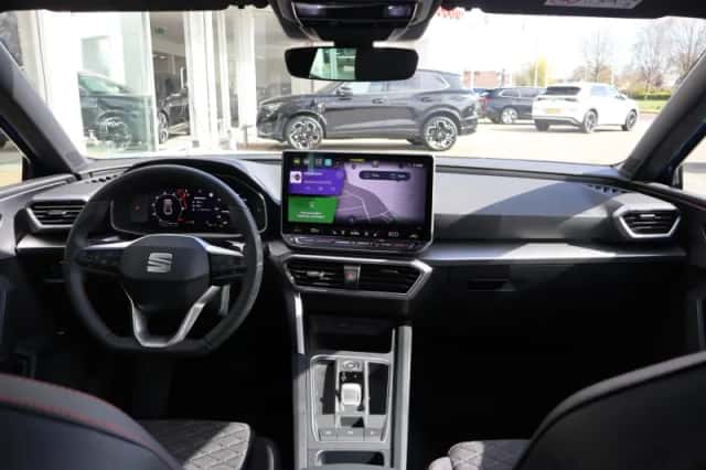 SEAT Leon Sportstourer (2026) thumbnail 5