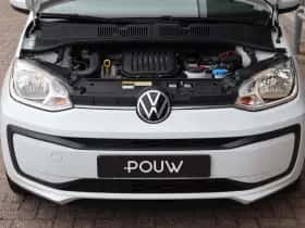 Volkswagen Up! (2021) thumbnail 24
