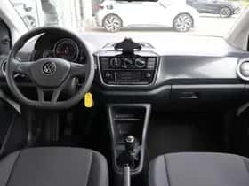 Volkswagen Up! (2021) thumbnail 5