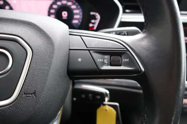 Audi Q3 (2022) thumbnail 25