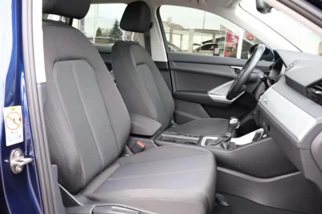Audi Q3 (2022) thumbnail 4