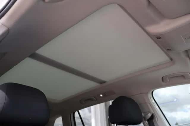 Volkswagen Tiguan (2020) thumbnail 18