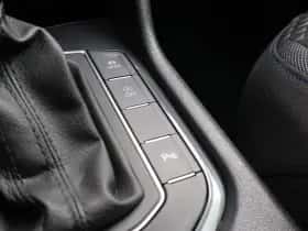 Volkswagen Tiguan (2020) thumbnail 35