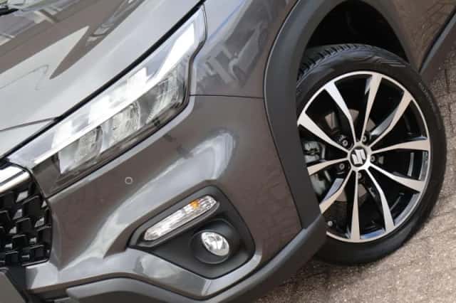 Suzuki S-Cross (2022) thumbnail 14