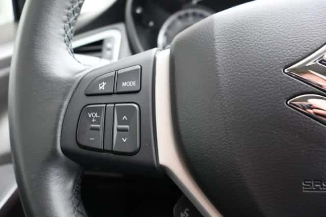 Suzuki S-Cross (2022) thumbnail 23