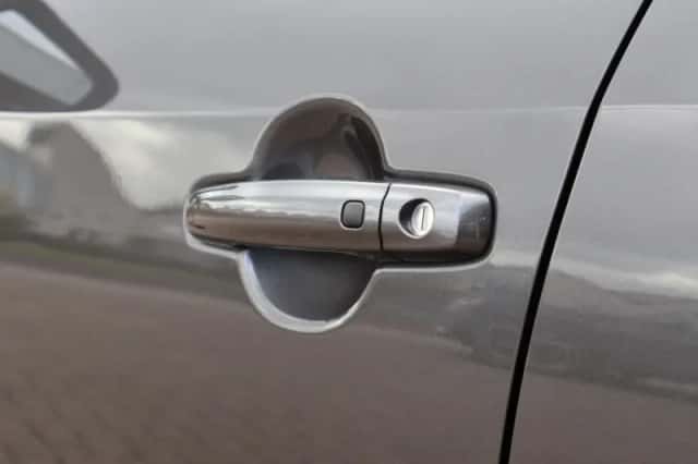 Suzuki S-Cross (2022) thumbnail 38