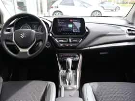 Suzuki S-Cross (2022) thumbnail 5