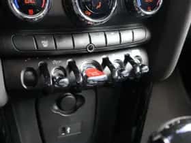 MINI Mini (2023) thumbnail 25