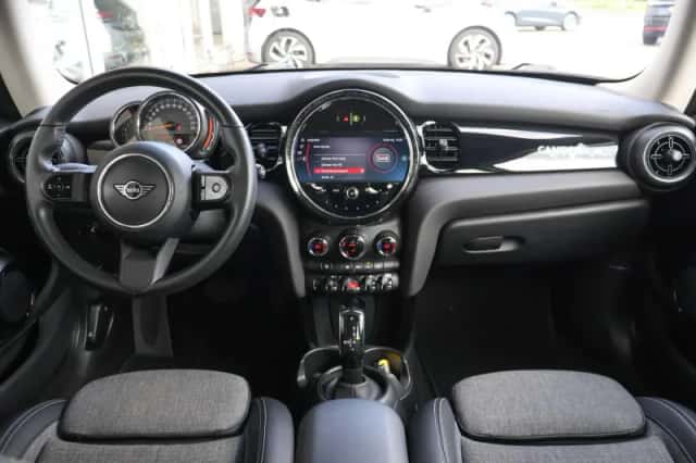 MINI Mini (2023) thumbnail 4